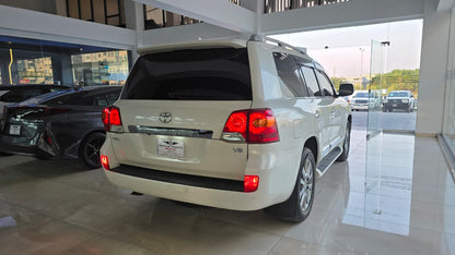 Toyota Land Cruiser Zx Full House 2015