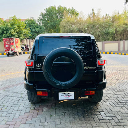 Toyota FJ Cruiser 4X4 2011