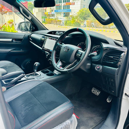 Toyota Hilux Revo GR-S 2.8D 2025