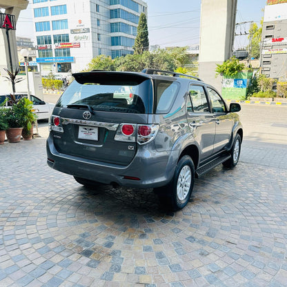 Toyota Fortuner V 2.7 VVTi  2014