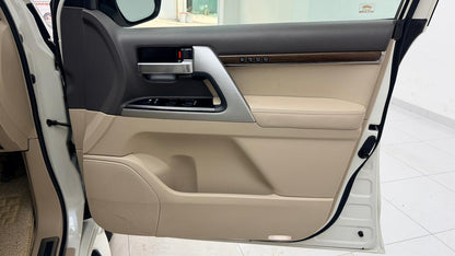 Toyota Land Cruiser Zx Full House 2021
