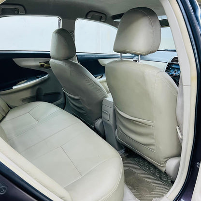 Toyota Corolla GLI 1.3 M/T 2013