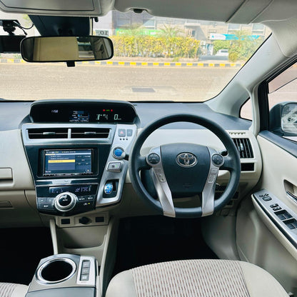 Toyota Prius Alpha Cx S Package  2020