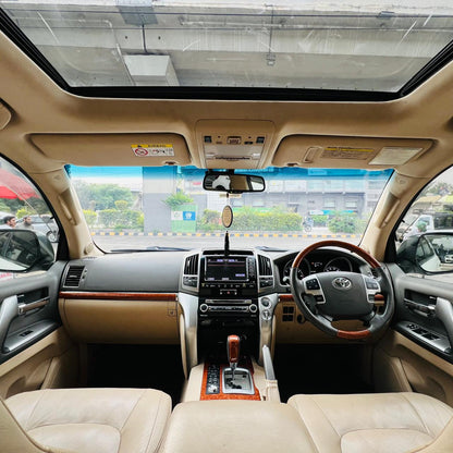 Toyota Land Cruiser ZX 2013