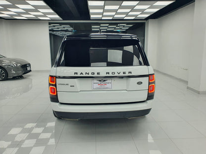 Range Rover Autobiography P400e 2019