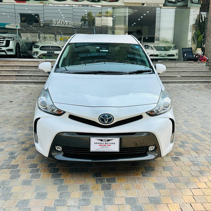 Toyota Prius Alpha Cx S Package  2020