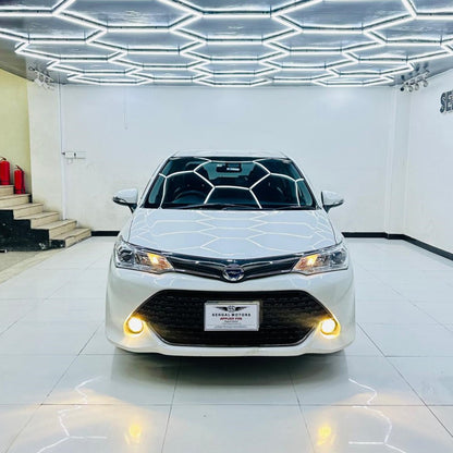 Toyota Corolla Axio Hybrid S Package 2017