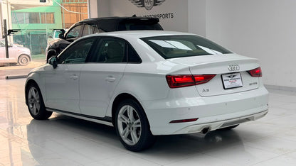 Audi A3 30TFSI 2019