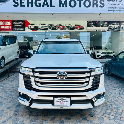 Toyota Land Cruiser ZX 2023