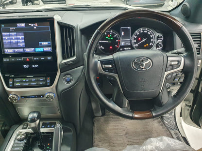 Toyota Land Cruiser Zx Model 2018