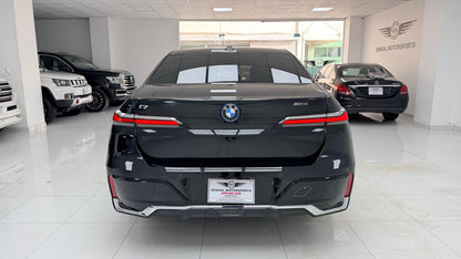 BMW 7 Series i7 xDRIVE60 M Package 2023