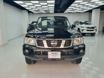 Nissan Patrol STD 2011