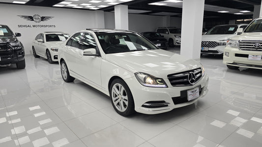 Mercedes Benz C Class C200 Avantgarde 2013