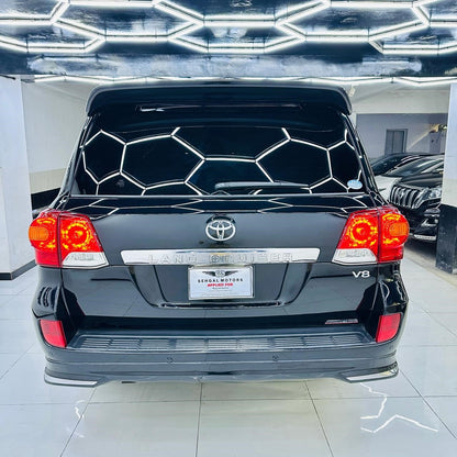 Toyota Land Cruiser AX 4.6 Petrol 2012