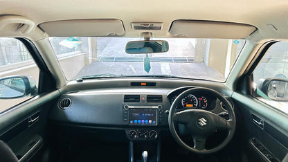 Suzuki Swift DLX A/T Navi 2017