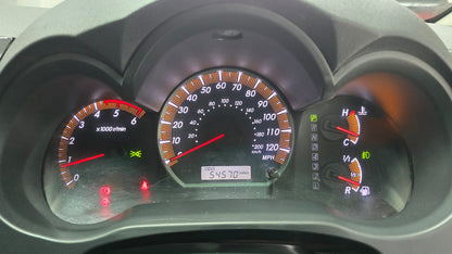Toyota Hilux Vigo Invincible 2013