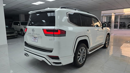 Toyota Land Cruiser Lc300 Zx Full House  2023
