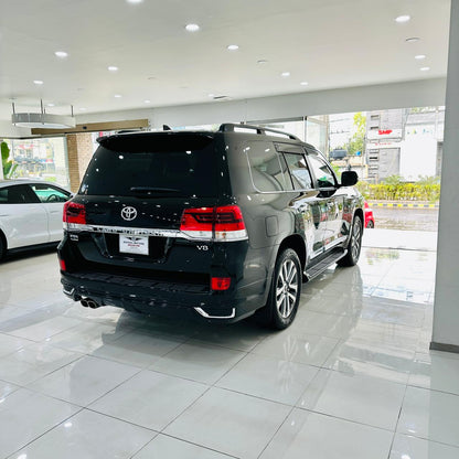 Toyota Land Cruiser ZX 4.6 Petrol 2021