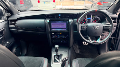 Toyota Fortuner GR-S 2025