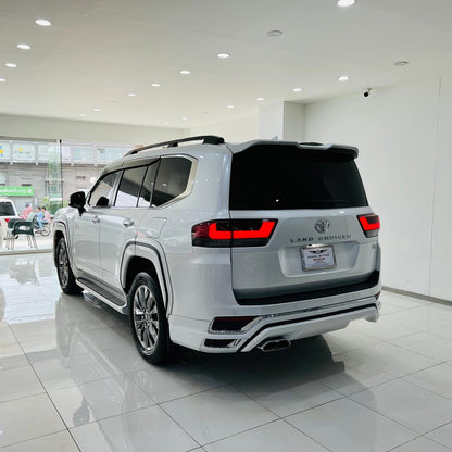 Toyota Land Cruiser LC 300 ZX 2022