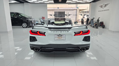 Chevrolet Corvette 2LT 6.2 L V8 Performance Package 2021