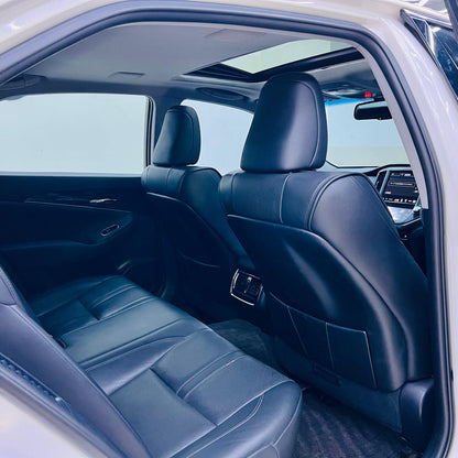 Toyota Crown ATHLETE Hybrid 2013