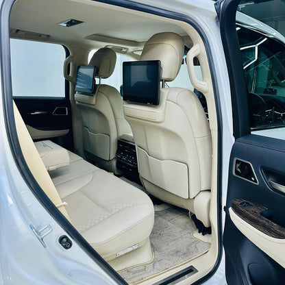 Toyota Land Cruiser LC 300 ZX 2022