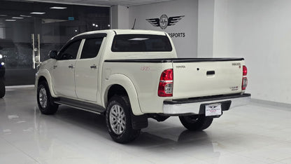 Toyota vigo G Auto 2014