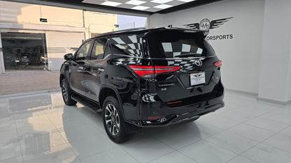 Toyota Fortuner Legender 2022