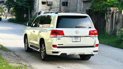 Toyota Land Cruiser ZX 4.6 Petrol 2016