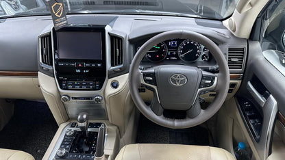 Toyota Land Cruiser Zx Full House 2016