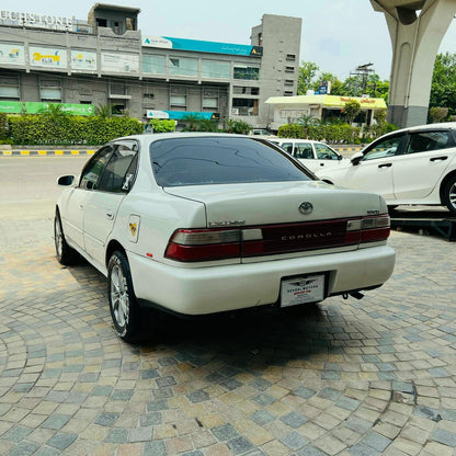Toyota Corolla XE 1995