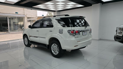 Toyota Fortuner 2.7 Petrol 2015