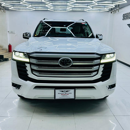 Toyota Land Cruiser LC 300 ZX 2022