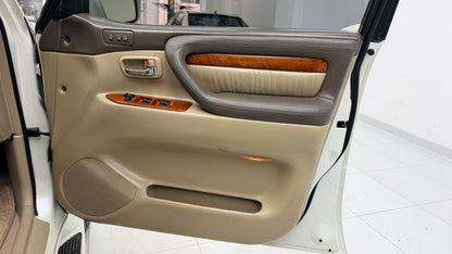 Toyota Land Cruiser Cygnus  2003