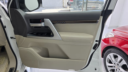 Toyota Land Cruiser Zx 2020