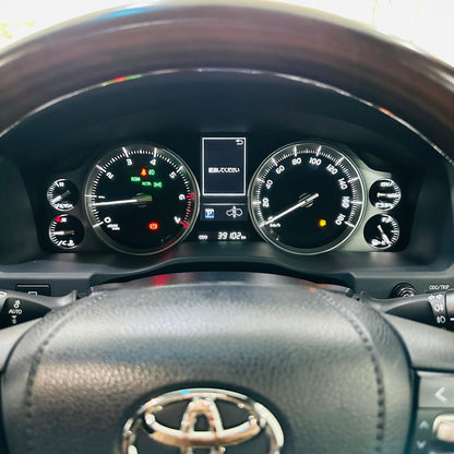 Toyota Land Cruiser ZX 4.6 Petrol 2021
