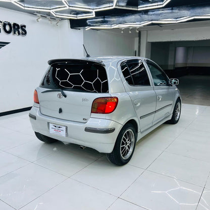 Toyota Vitz F Package M/T 2003