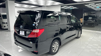 Toyota Alphard 2.4L Hybrid 2012