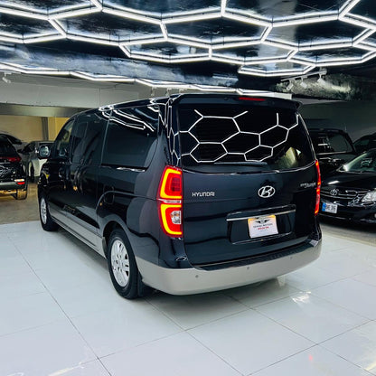 Hyundai Grand Starex GLX 2.4L 2019
