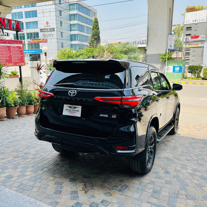 Toyota Fortuner GR-S 2.8D 2023