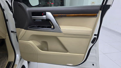 Toyota Land Cruiser Zx Full House 2016