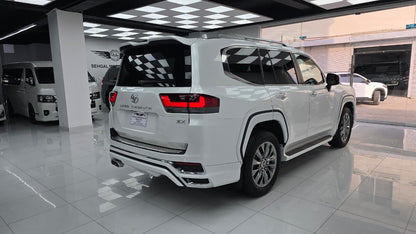 Toyota Land Cruiser Lc300 Zx 2023