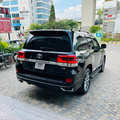 Toyota Land Cruiser ZX 4.6 Petrol 2020