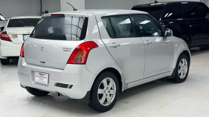 Suzuki Swift DLX 1.3 M/T 2020