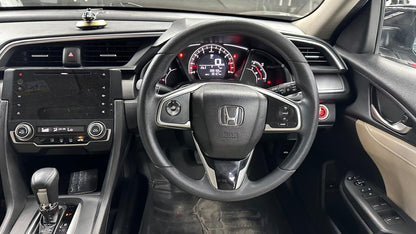 Honda Civic Oriel 1.8 i-VTEC CVT 2019