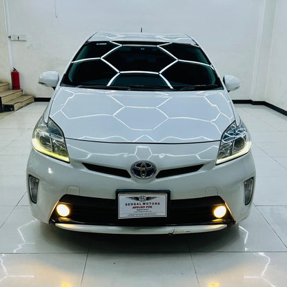 Toyota Prius S LED  2013