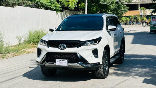 Toyota Fortuner Legender 2.8 D 2022