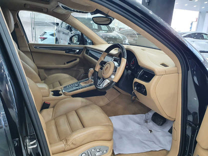 PORSCHE MACAN Performance Package 2015