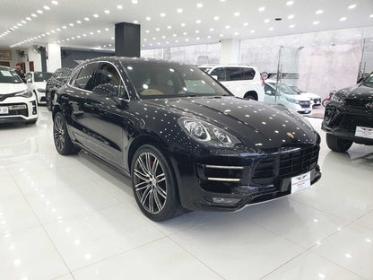 PORSCHE MACAN Performance Package 2015